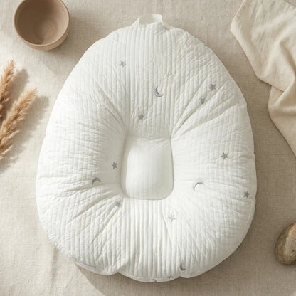 BabyWolke™ | Weiches Babynest mit 5°-Komfortwinkel